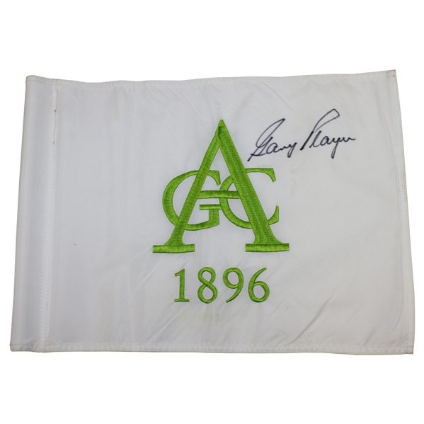 Gary Player Signed Aronimink Golf Club '1896' Embroidered Course Flag JSA ALOA
