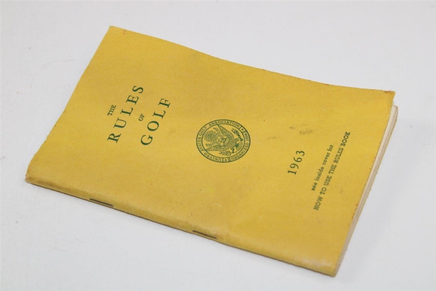 Ed Dudley's Personal 1963 U.S.G.A. The Rules of Golf Booklet - Chi-Chi Rodriguez Collection