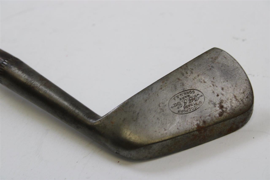 Bridgeport Trade G. G. I. Smooth Face Hickory Iron with Shaft Stamp
