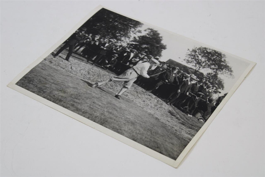 President Warren Harding Playing Golf with Big Crowd Press Photo 