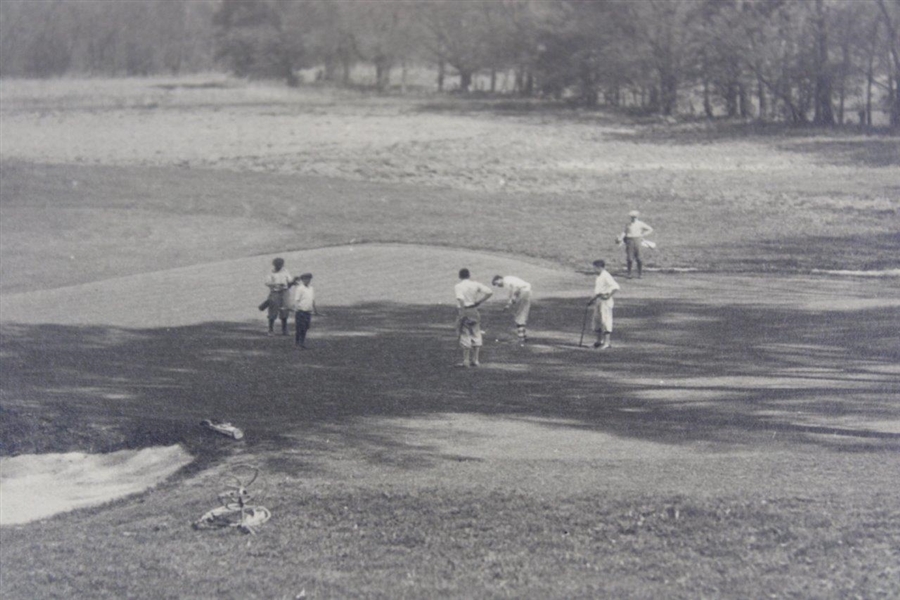 Early 1930's 6 Golfers On Green Photo - Wendell Miller Collection