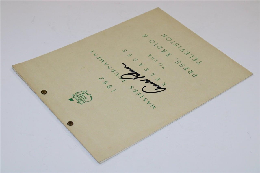 Arnold Palmer Signed 1962 Masters Tournament Press Release Guide JSA ALOA