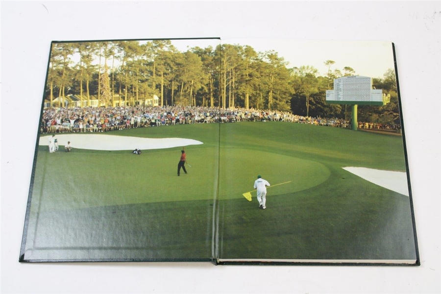 2005 Masters Tournament Green Annual Book - Tiger Woods Win