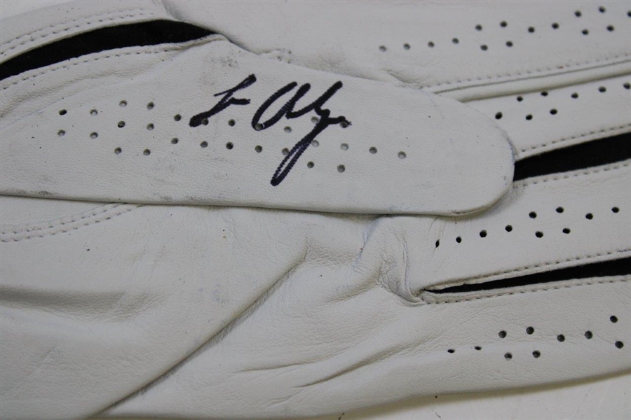 Lyle, Calcavecchia, Thomson & Five (5) other The Open Winners Signed Gloves JSA ALOA
