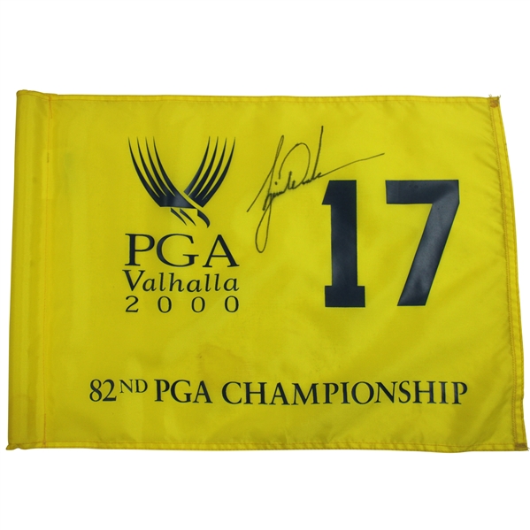 Tiger Woods Signed 2000 PGA Championship Tournament Flown 17th Hole Flag JSA #YY72966