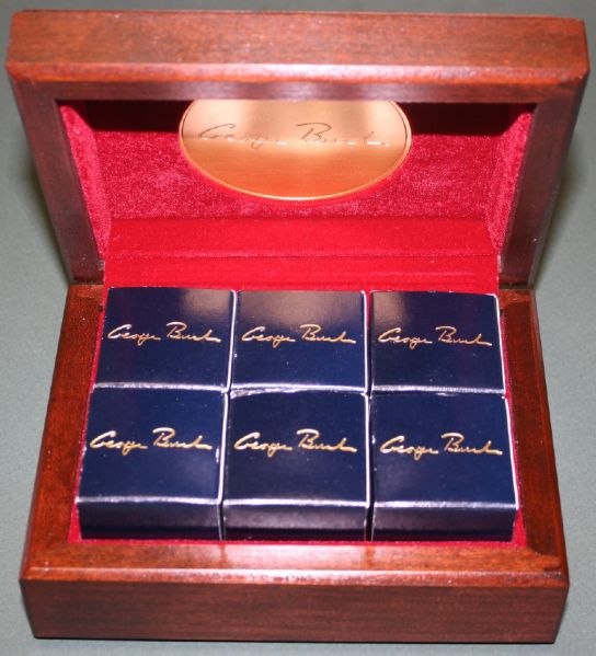 George Bush Presidential Seal  Six Golf Balls With VIP Presentation Box
