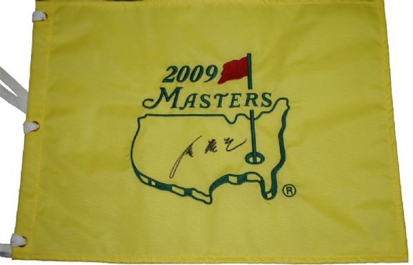 Y.E.Yang signed 2009 Masters Pin Flag JSA COA