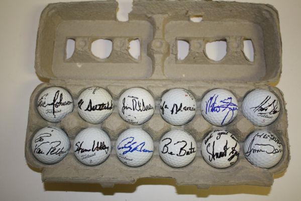 Lot of 12 Signed Golf Balls #28