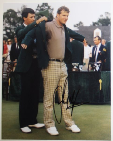 Sandy Lyle Signed Masters Jacket Photo - 8x10