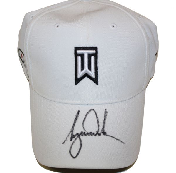 Tiger Woods autographed NIKE hat JSA 