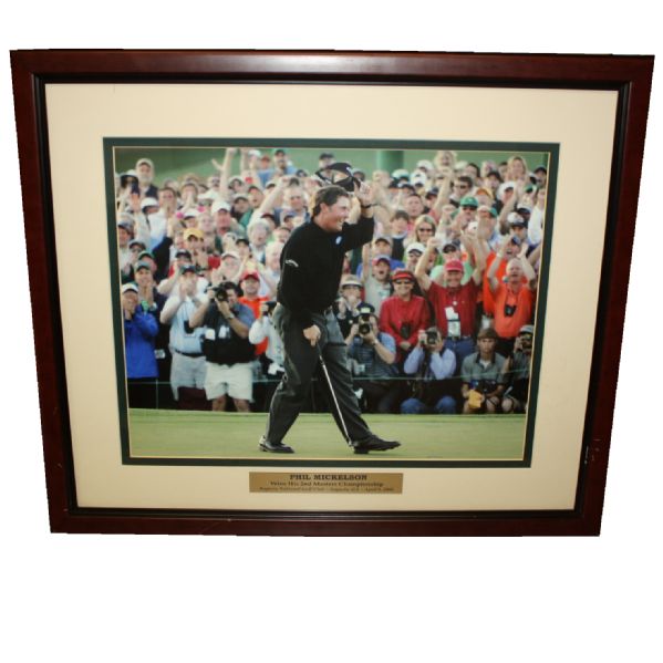 Framed 16x20 Phil Mickelson Celebration Photo From 2006 Masters Win