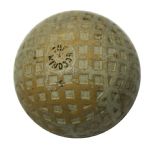 The Windsor Mesh Vintage Golf Ball
