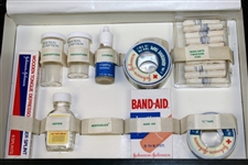 1975 Masters Member Gift - First-Aid Kit - with Original Note
