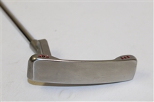 Scotty Cameron Titleist 303 SSS Circle T Putter JNR on Face with Headcover