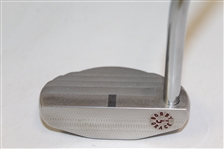 Bobby Grace The Pip-Squeek US Pat. D360.009 Mallet Putter with Headcover