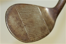 The Bert Large Niblick Made by Hendry & Bishop - Edinburgh