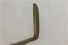 MacGregor Craftsman 'Bench Made' Putter with Square Line-Rite Thumb Groove Grip
