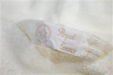 Ken Venturi's Personal Augusta National Golf Club White Royal Essence Robe