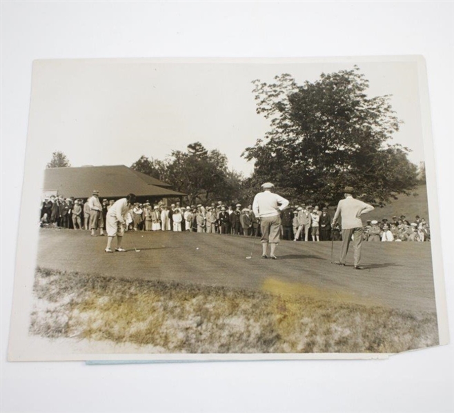 1927 Acme Media Photo of Walter Hagen Sinking Winning Putt at 1st Ryder Cup Matches