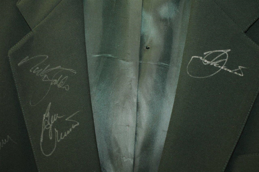 Impressive Multi-Signed Dark Green Men's Blazer With 34 Masters Champions Autographs! JSA ALOA