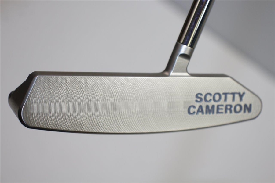 Scotty Cameron Tour Only Newport 2.6 Titleist Putter with Red Grip