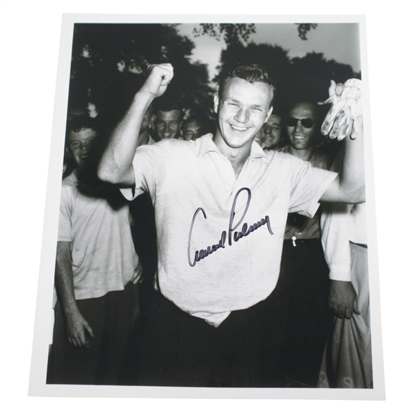 Arnold Palmer Signed B&W Photo of 1954 US Amateur Victory JSA ALOA