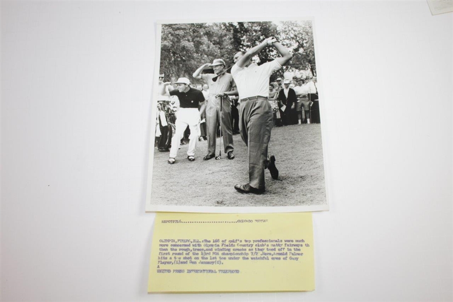Arnold Palmer, Gary Player, & Don January 7x9 1/4 Wire Photos from 1961 PGA at Olympia Fields