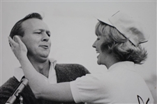Arnold Palmer 1966 Wire Photo After Receiving Victory Kiss from Los Angeles Open Queen