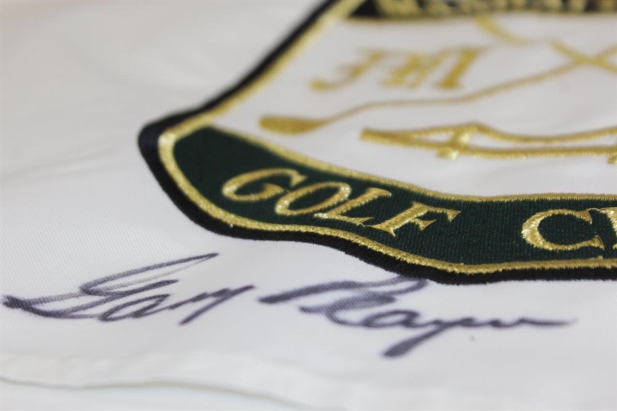 Gary Player Signed Embroidered Manhattan Woods Golf Club Flag JSA ALOA