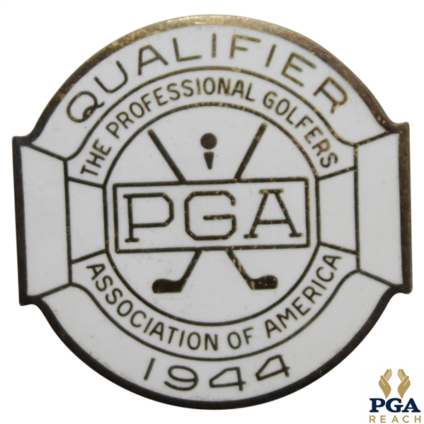 1944 PGA Championship at Manito G&CC Contestant Badge - Bob Hamilton Winner