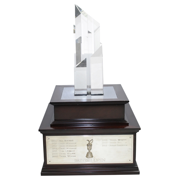 PGA Grand Slam Of Golf Champion Of Champions Crystal Touring Trophy - Tiger 7-Time Winner