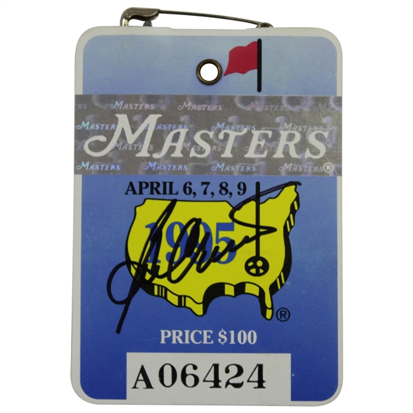 Ben Crenshaw Signed 1995 Masters Tournament SERIES Badge #A06424 JSA ALOA
