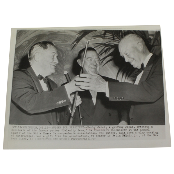 1959 Press Photo Bobby Jones Presents Calamity Jane Putter to Dwight D. Eisenhower