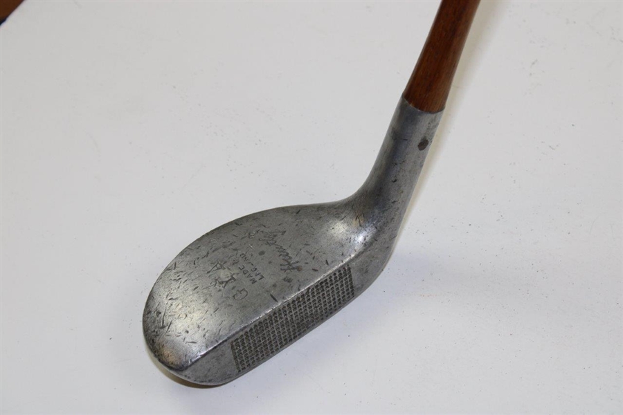 Circa 1920 Huntly Putter G.Y.A. with Thumb Groove Wood Grip