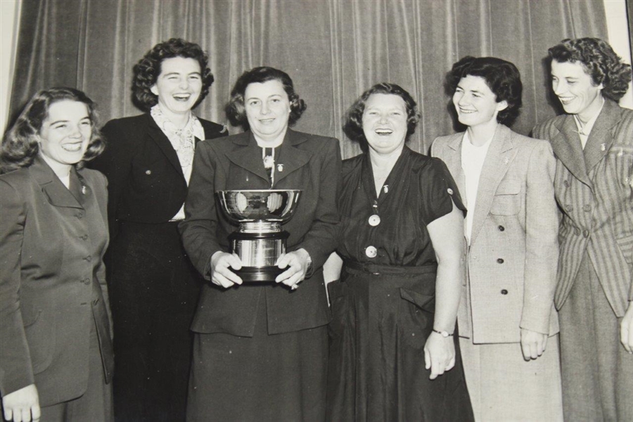1948 Curtis Cup Team AP Photo with Riley, Kealty, Collett Vare, Lawson Page, Suggs & Kirby