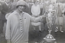 Mrs Henry Stetson Great Trophy Shot Womens Amateur Championship at Merion 10/11/26 Wire Photo