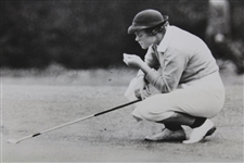 Patty Berg Close-Up Putting at Mason & Dixon Touranment 9/6/36 Wire Photo