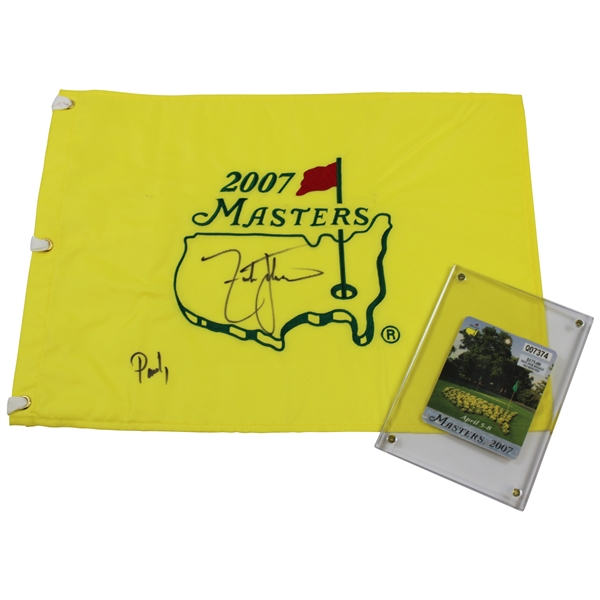 Zach Johnson Signed 2007 Masters Flag with 2007 Masters SERIES Badge JSA ALOA