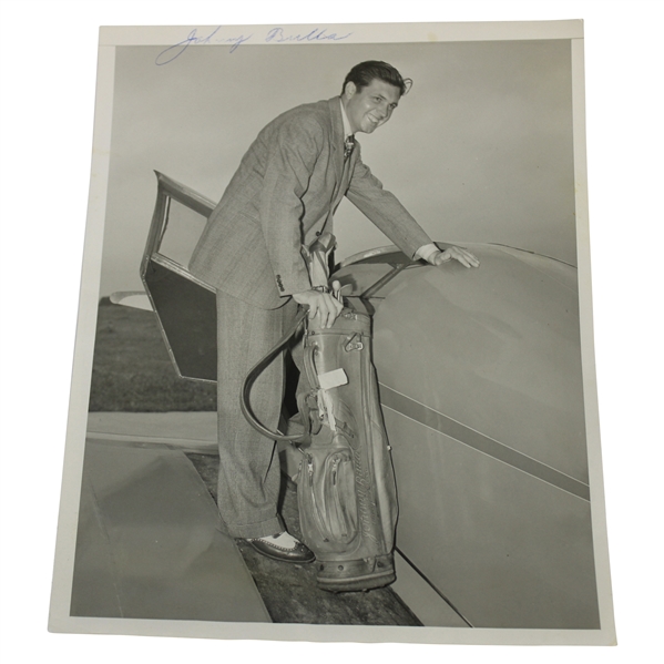 Johnny Bulla Signed 1941 Acme Wire Photo Loading Golf Bag Into Plane - 6/10/1941 JSA ALOA