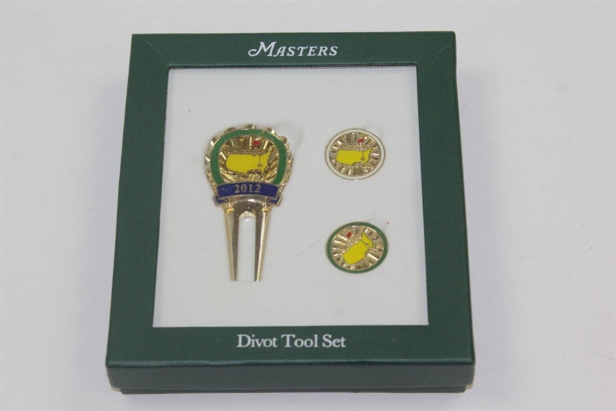 Lot Detail - 2012 Masters 'Starburst' Divot Tool Set with Ball