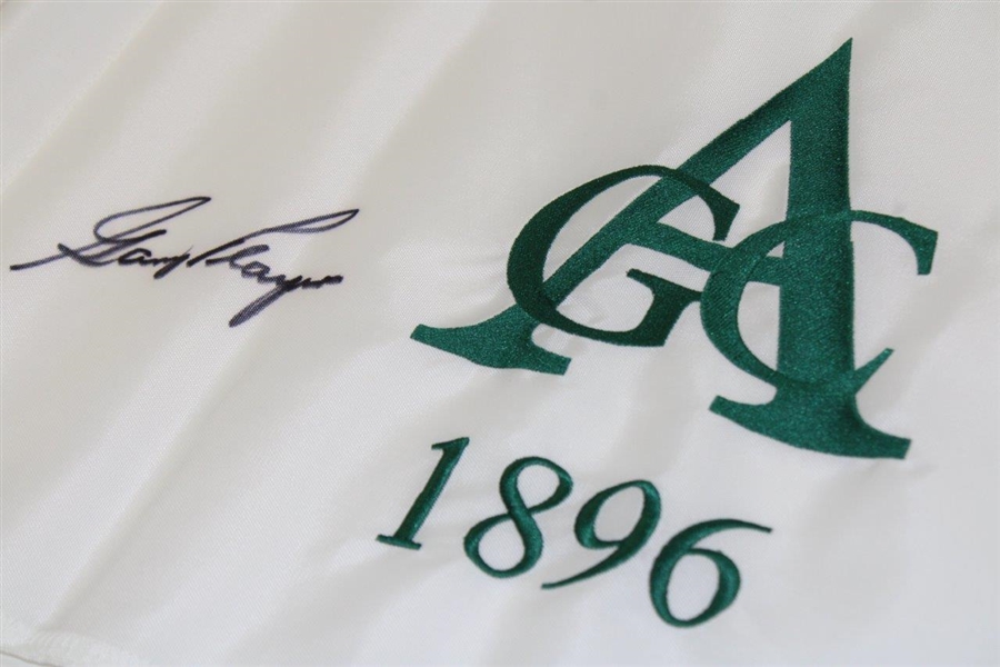 Gary Player Signed Aronimink Golf Club '1896' White Embroidered Flag - 1962 PGA JSA ALOA