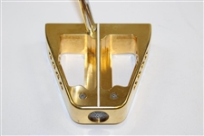 Naomichi Jo Ozaki The Chuncui Crowns Nahoya GC Gold Bobby Grace Putter