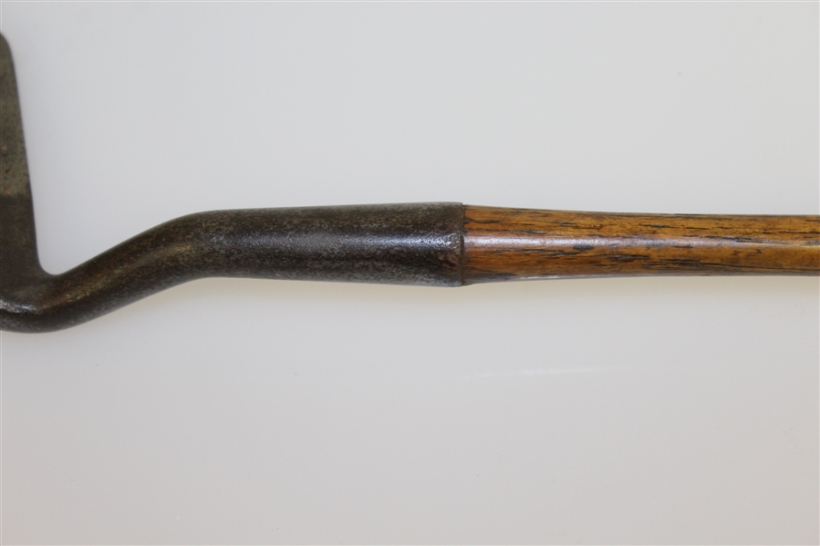 Anti-Shank Unmarked & Undated Golf Club - Possibly Early 1900's