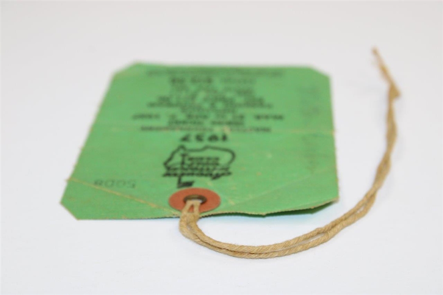 1957 Masters Tournament SERIES Badge #5008 with Original String - Doug Ford Winner