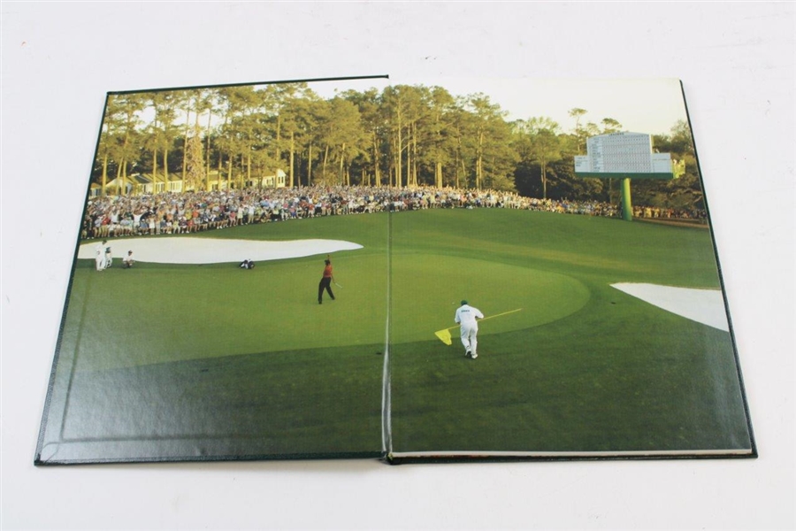 2005 Masters Tournament Annual Book - Tiger Woods Winner