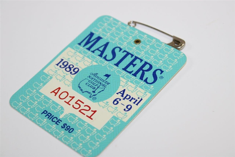 1989 Masters Tournament Series Badge #A01521 Nick Faldo Winner