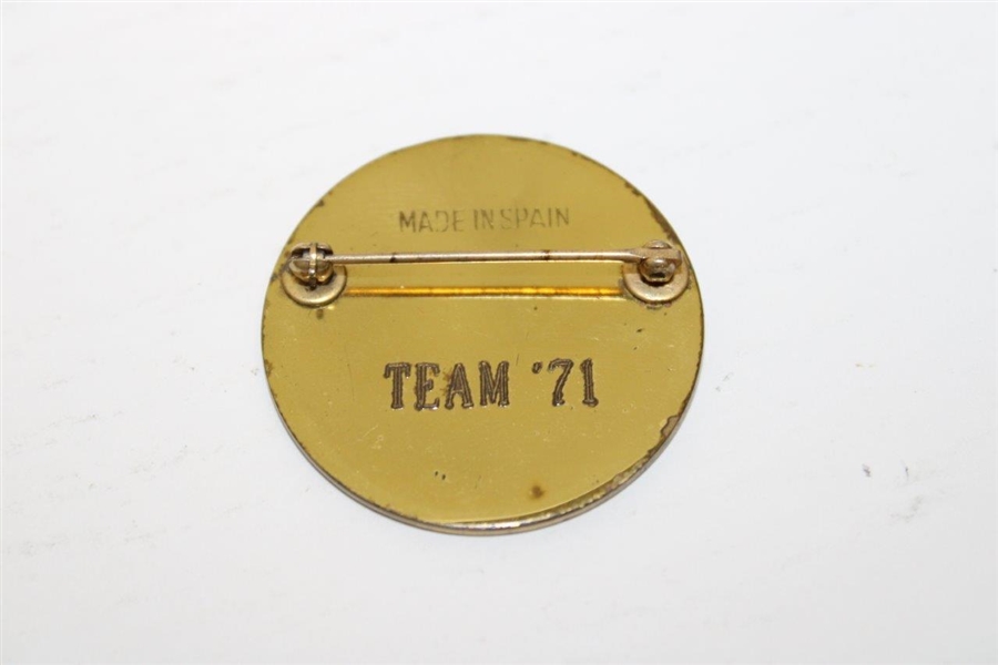 1971 Oakmont Country Club Team Member Pin Badge