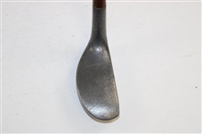 The Huntly Putter with Unique Thumb Groove Wood Grip