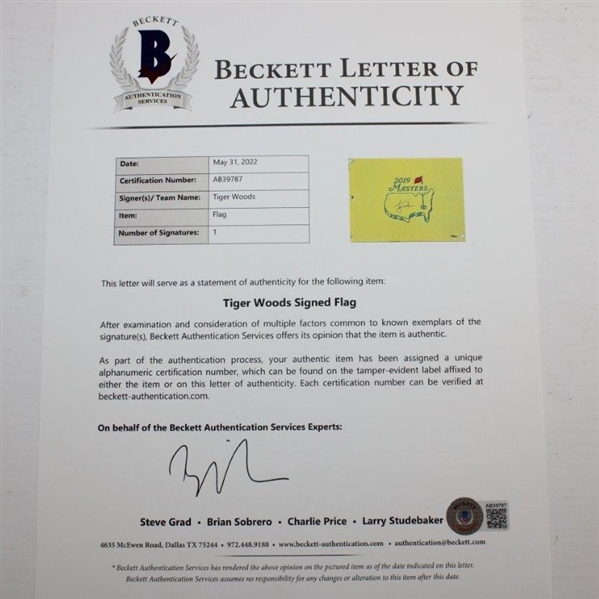 Tiger Woods Signed 2019 Masters Embroidered Flag Ltd Ed 170/1000 Beckett #BAM113439