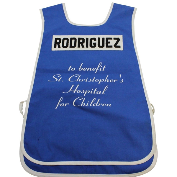 ChiChi Rodriguez Signed The Bell Atlantic Classic Caddy Bib - Ralph Hackett Collection